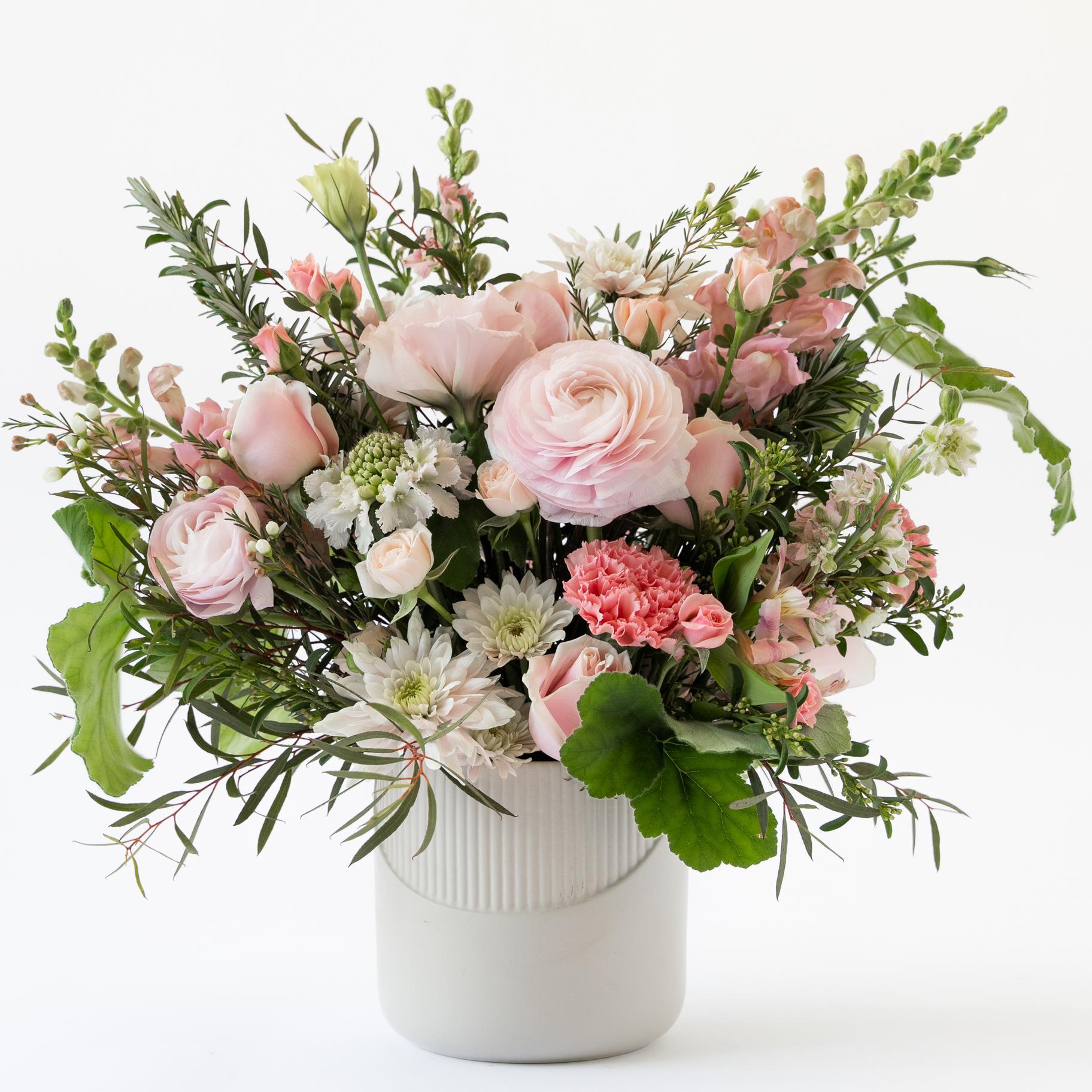 Seasonal Flowers: Full Arrangement – Santa Barbara Company