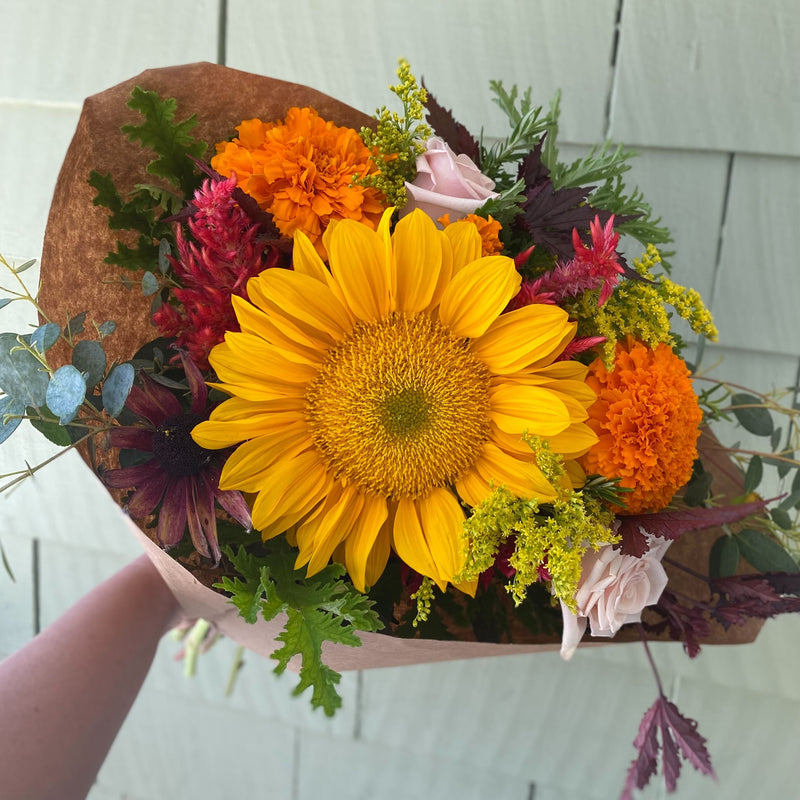 Market Blooms Giftable Flower Subscription